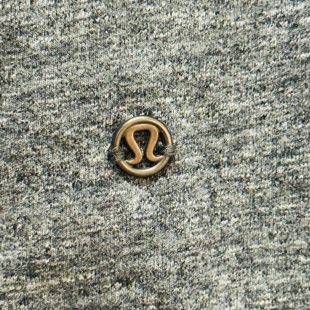 Lululemon - That's a Wrap, Heathered Snow Slub Coal Colour, Size 6 - Picture 6 of 7